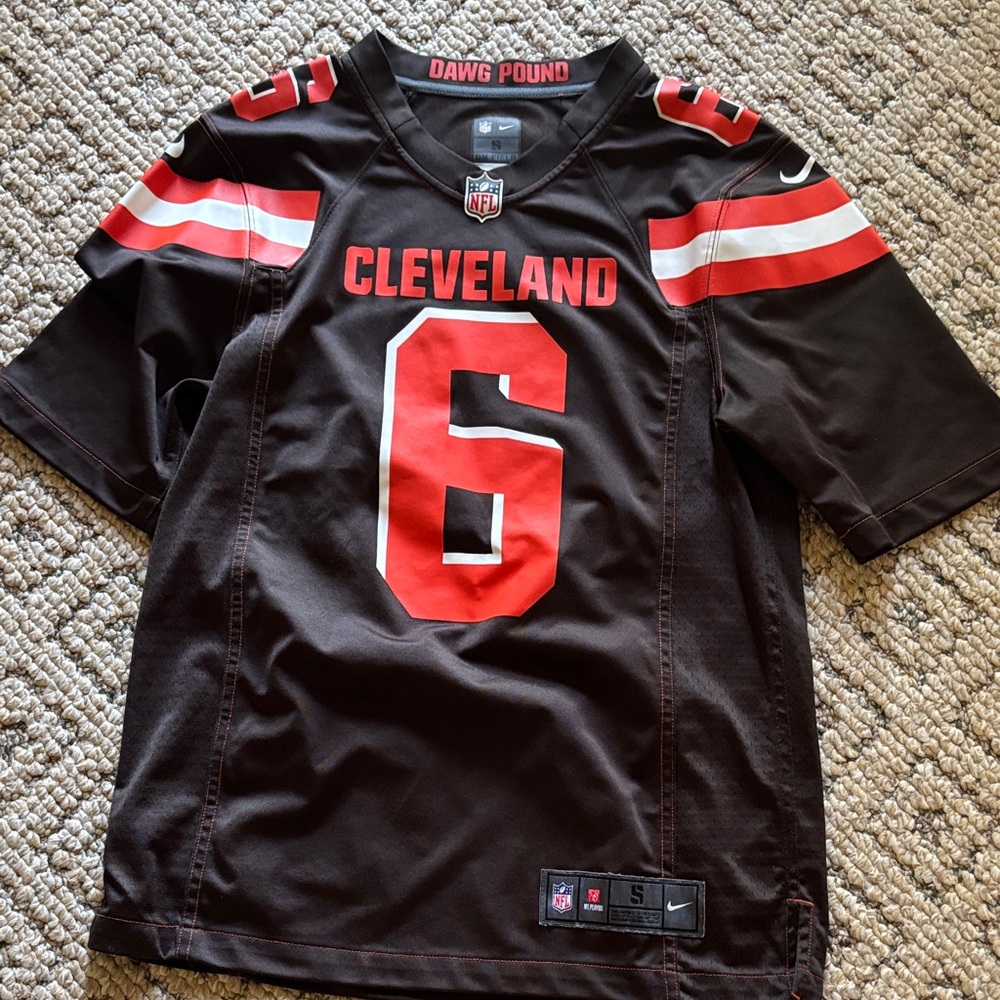 NFL Cleveland Browns Jersey - Black and Red